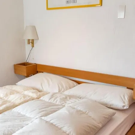 Chesa Sarvit 1 - Trilocale Apartment